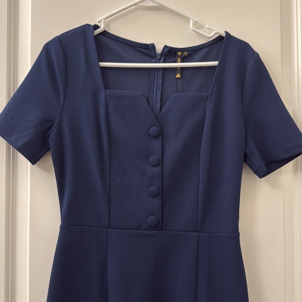 Vintage-Inspired Navy Blue Button-Up Bodycon Dress